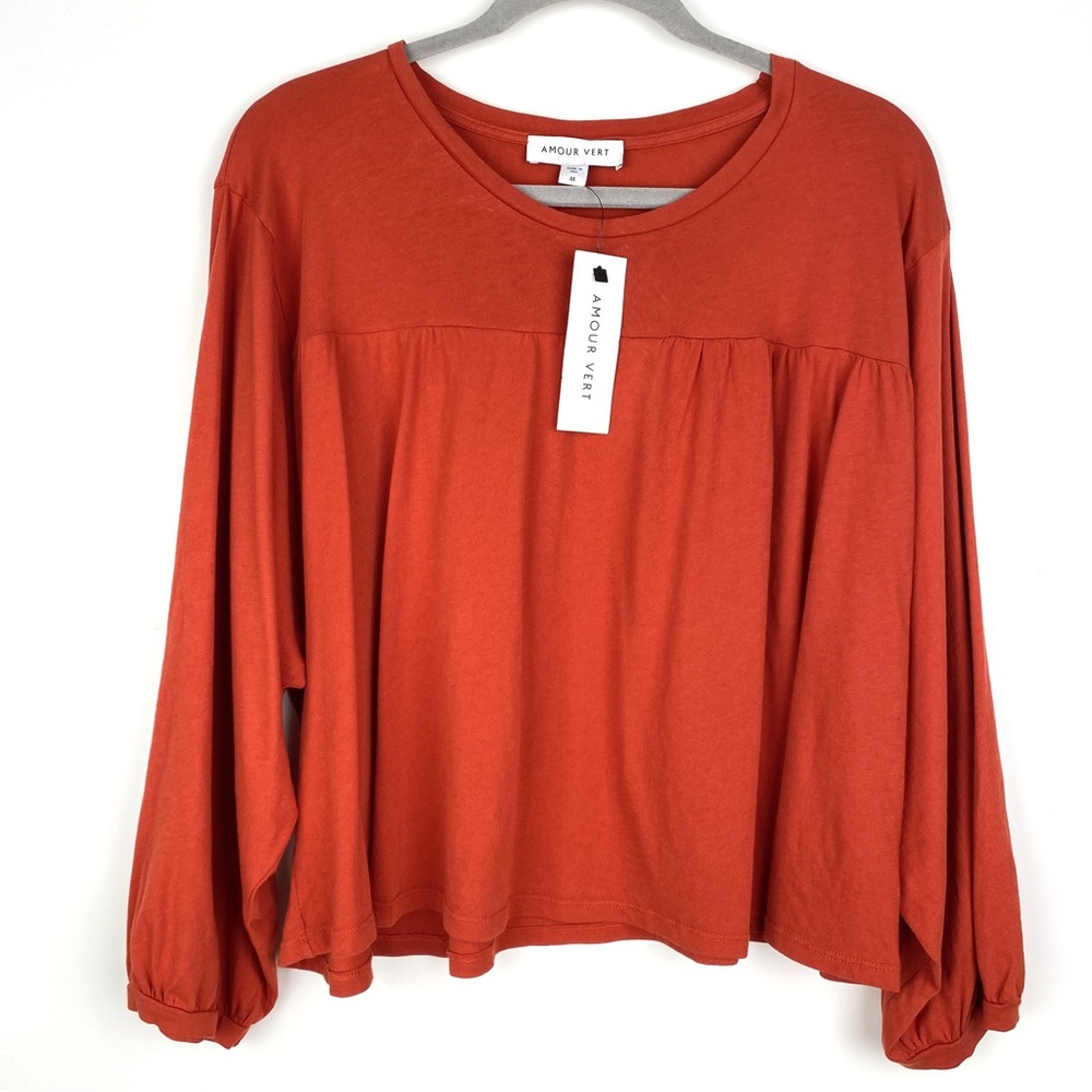 Amour Vert // Donatella Top
